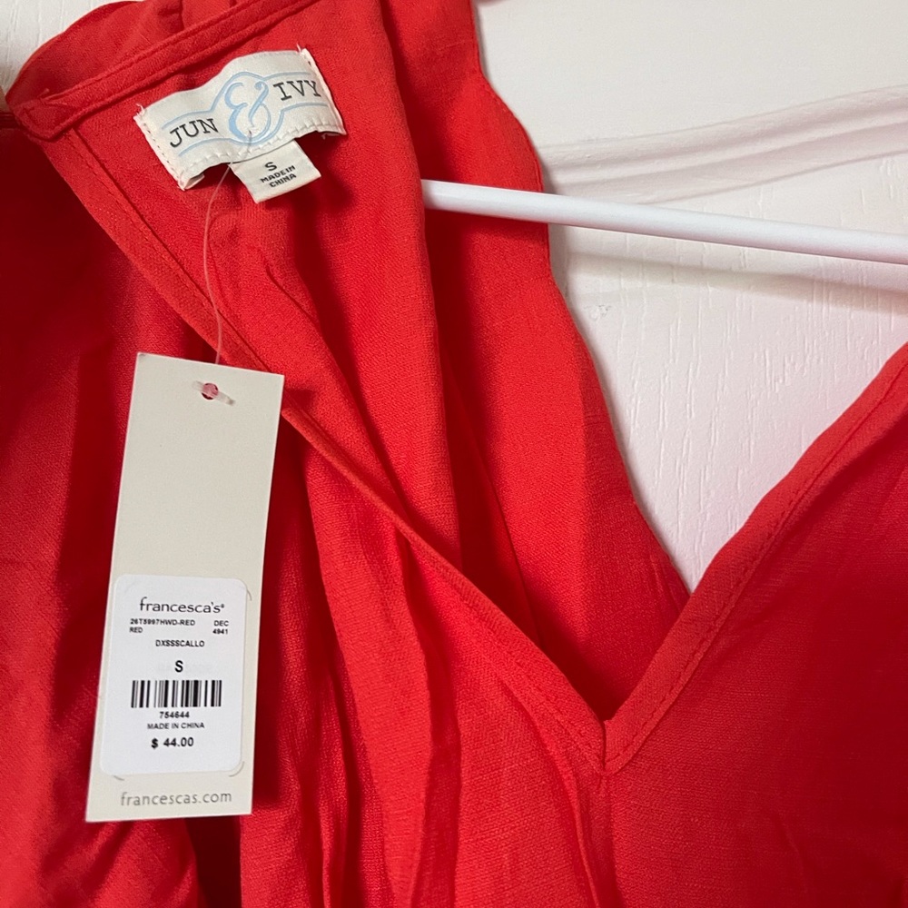 Red romper - Picture 4 of 4